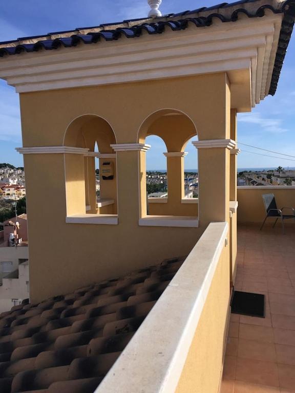 Top Floor Spacious Apartment With Roof Terrace Alicante Bagian luar foto