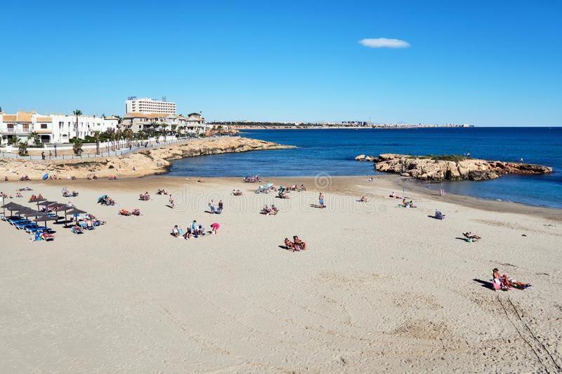 Top Floor Spacious Apartment With Roof Terrace Alicante Bagian luar foto